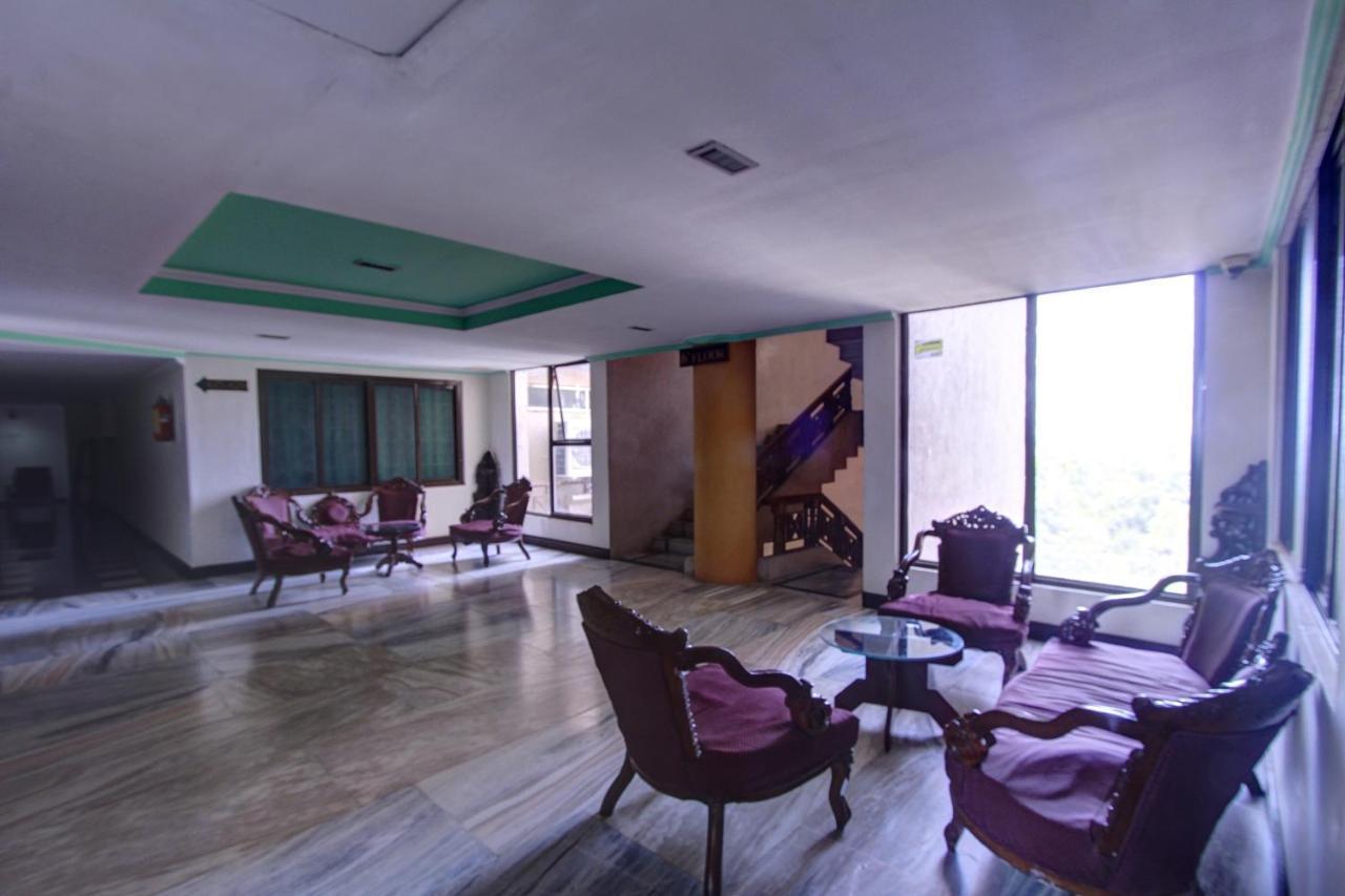 ثانجافور Spot On 33415 Hotel Oriental Towers المظهر الخارجي الصورة